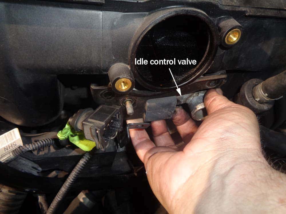See B2079 repair manual